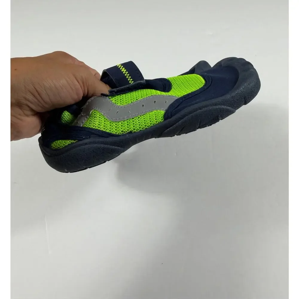 Newtz Five Finger Water Shoes Barefoot Green Navy Size 13 / 1 toddler